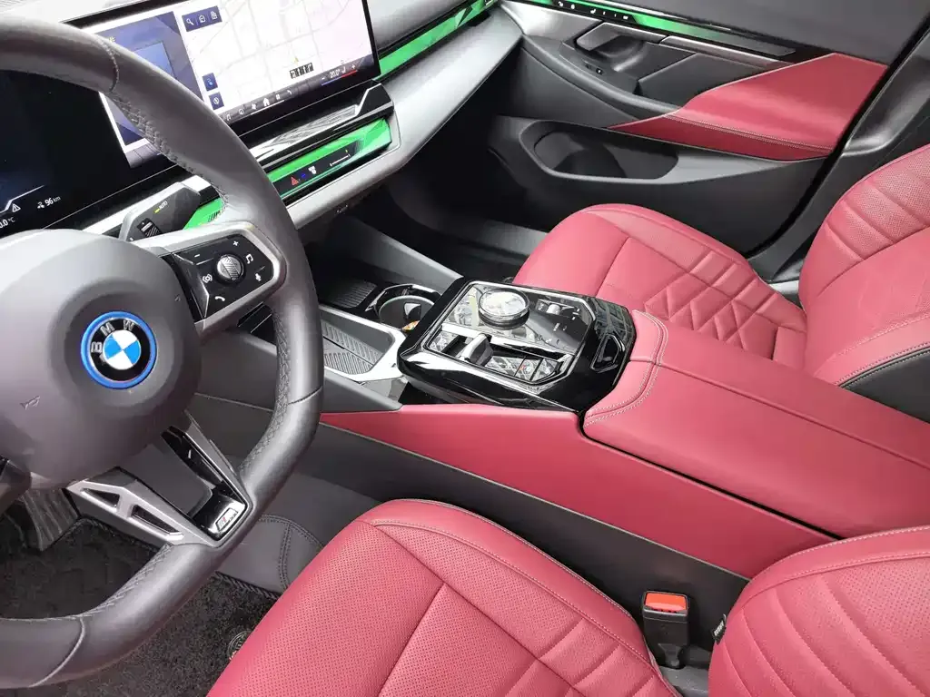 BMW i5 2026 из CN, фото 9