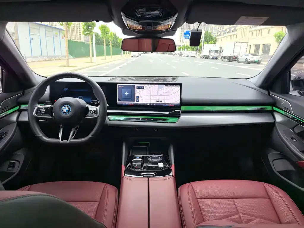 BMW i5 2026 из CN, фото 2