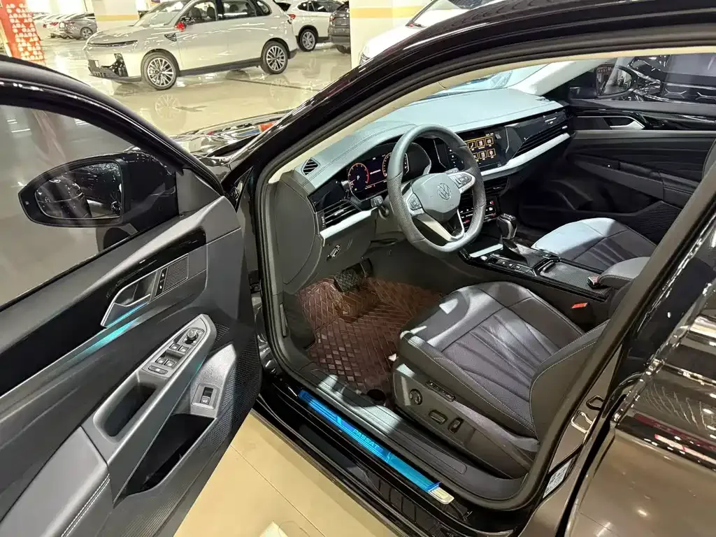 Volkswagen Passat — фото 7