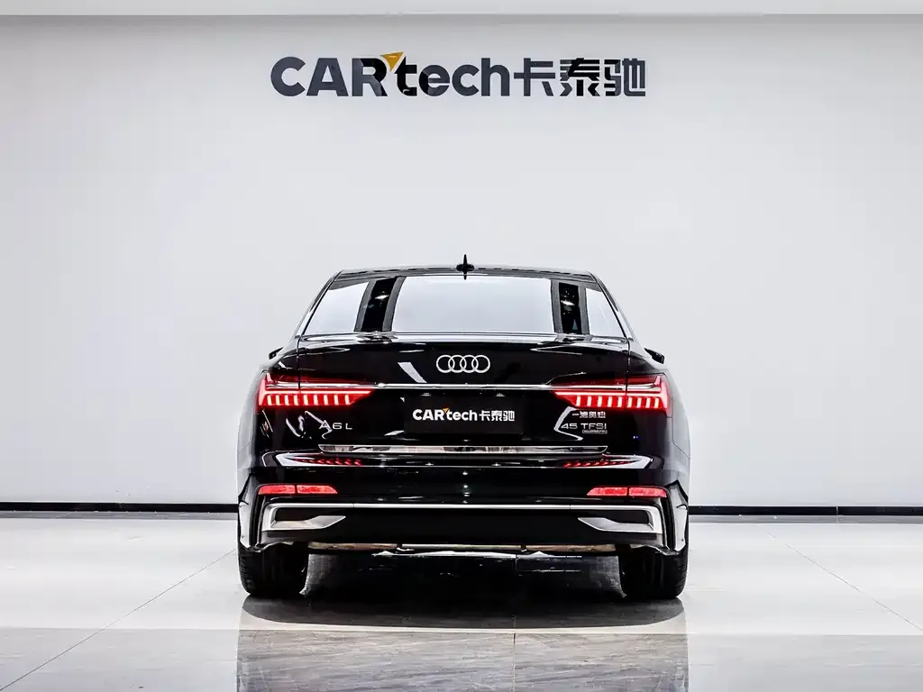 Audi A6L — фото 9