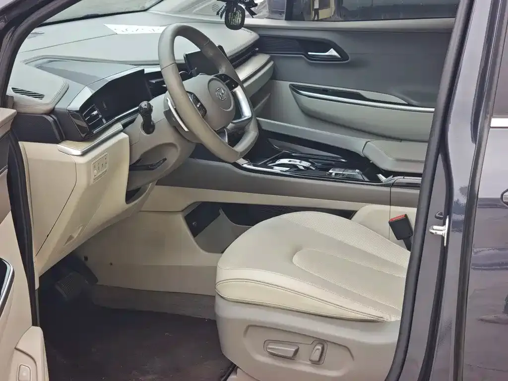Hyundai Custo — фото 4