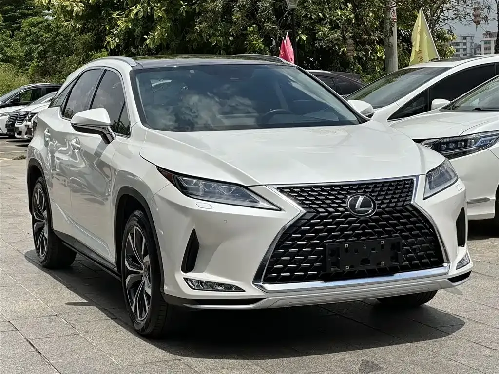 Lexus RX — фото 9