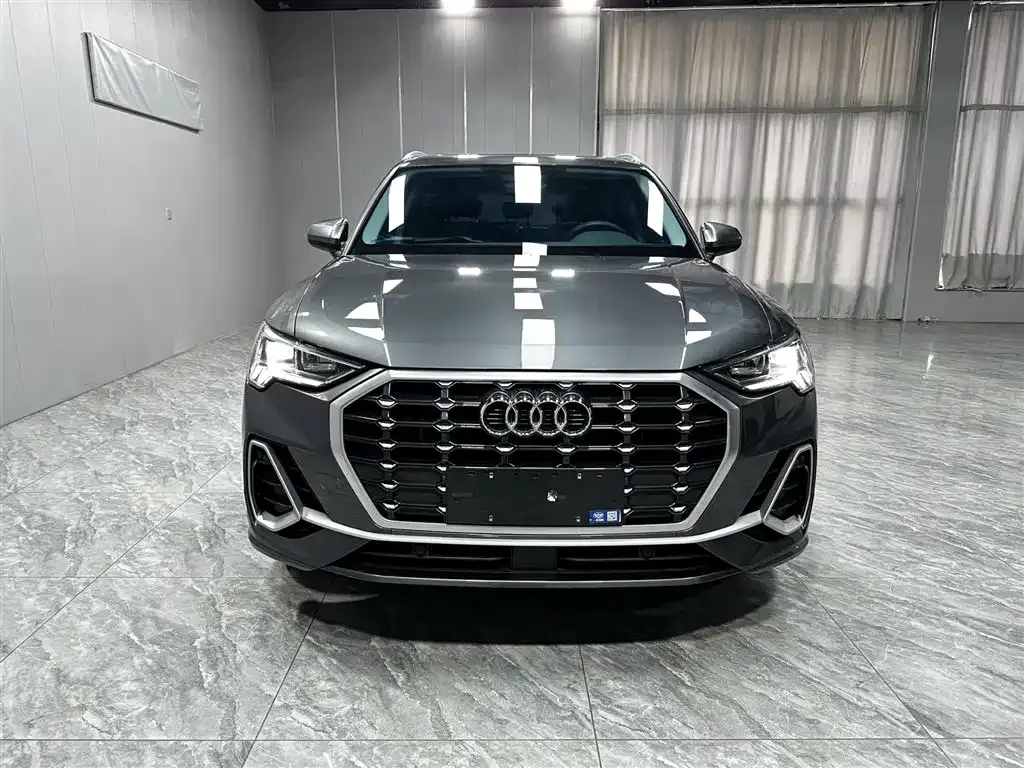 Audi Q3 — фото 9