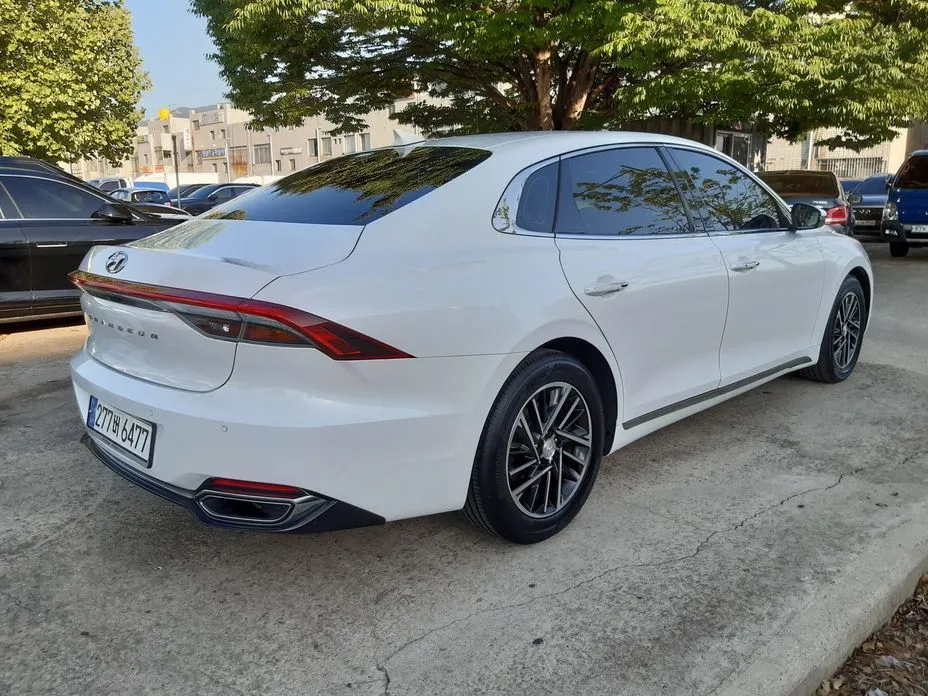 Hyundai Grandeur 2022 из KR, фото 7