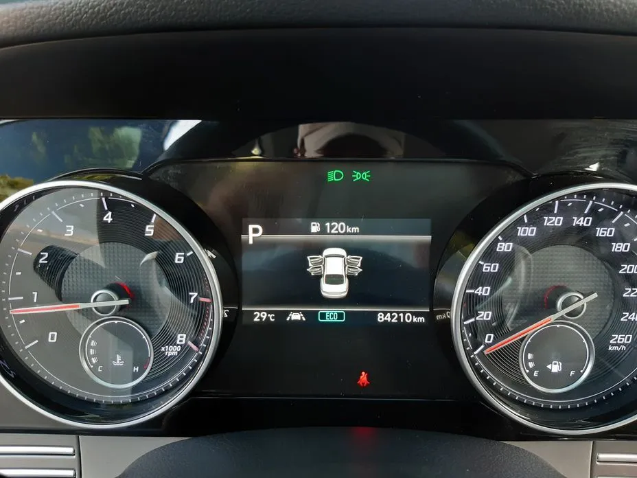 Hyundai Grandeur 2022 из KR, фото 4