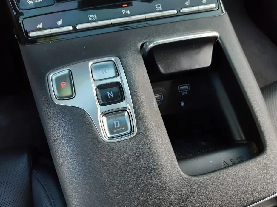 Hyundai Grandeur 2022 из KR, фото 2
