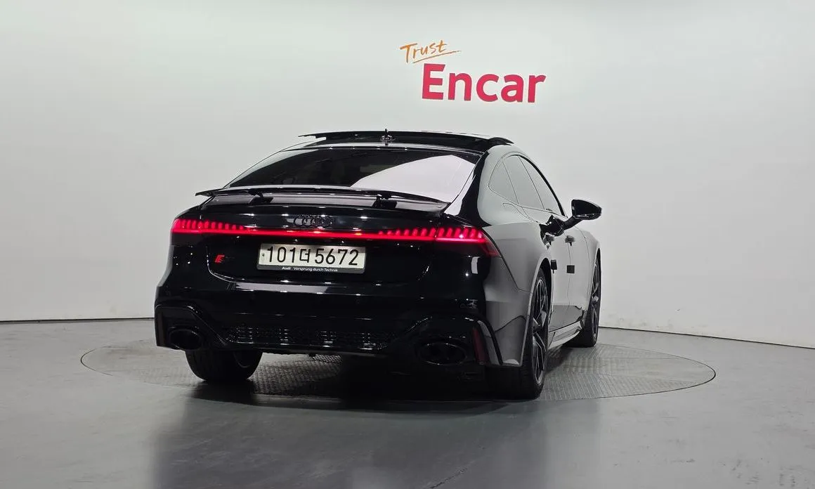 Audi A7 — фото 2