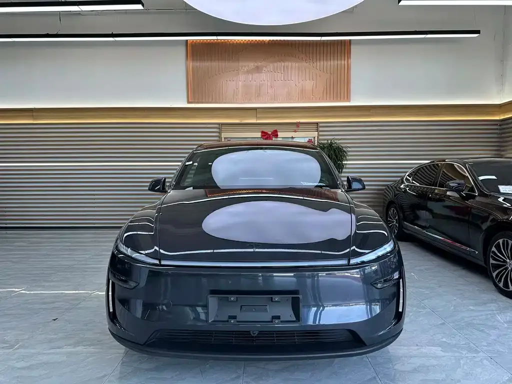 Tesla Model Y L 2025 из CN, фото 5