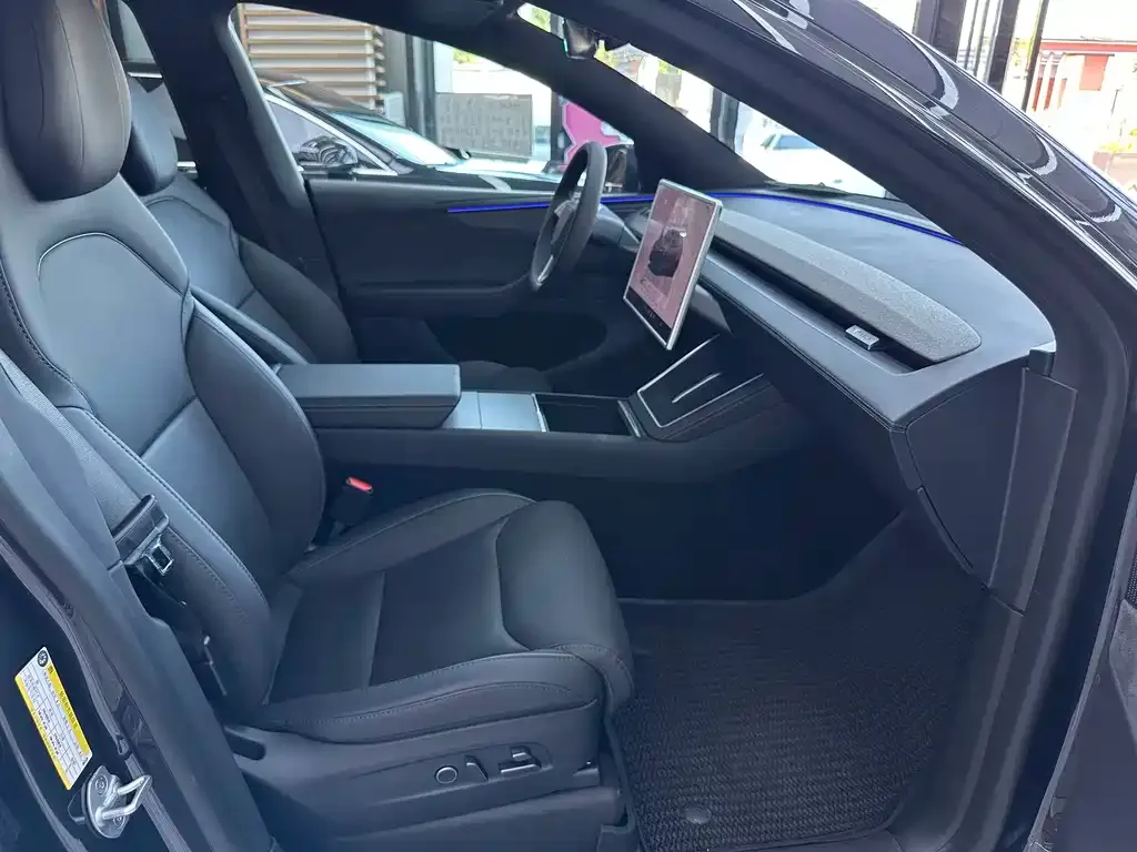 Tesla Model Y L 2025 из CN, фото 7