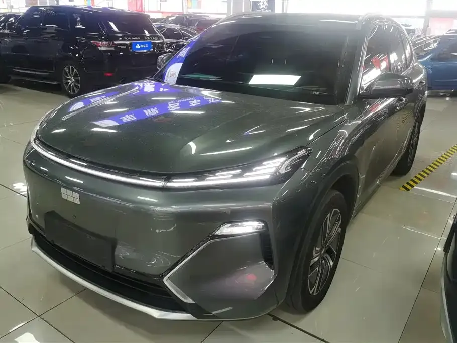 Geely Galaxy Xingjian 7 — фото 1