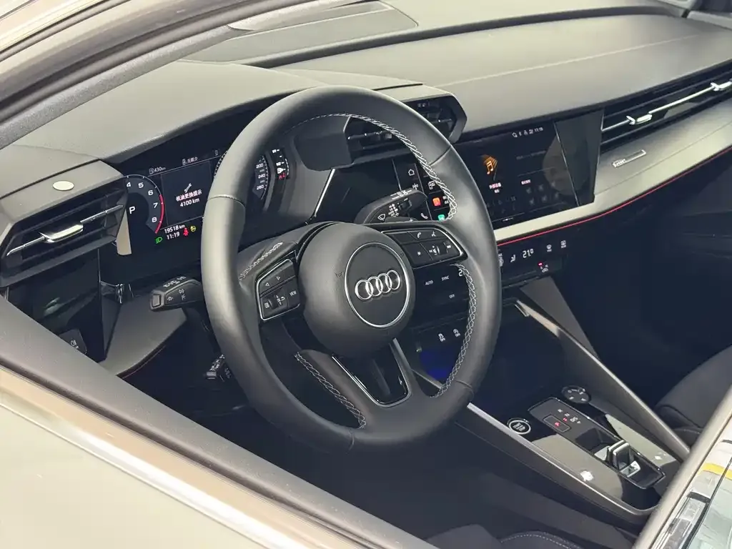 Audi A3 — фото 10