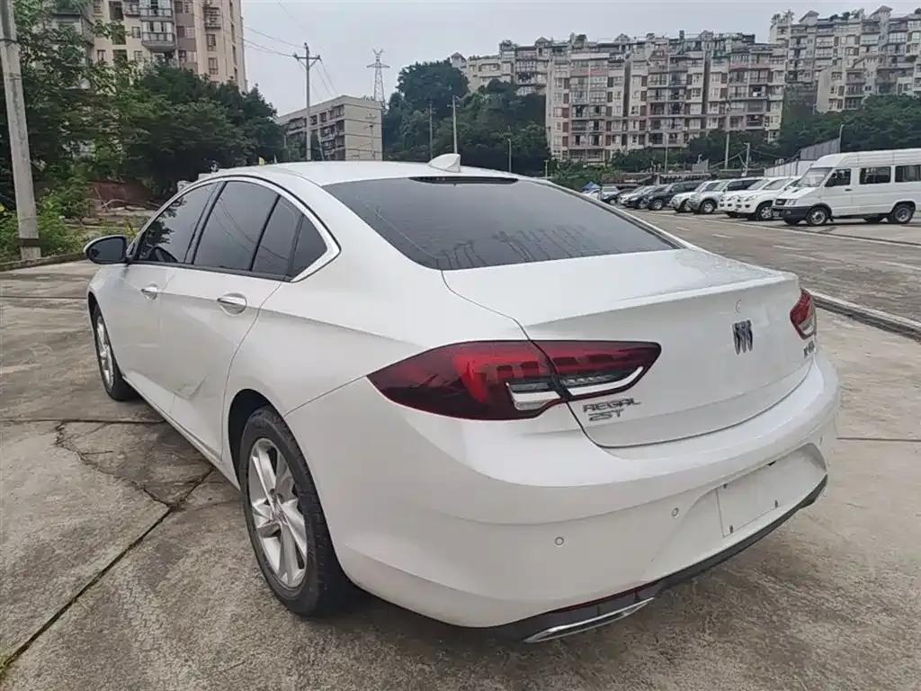 Buick Regal — фото 6