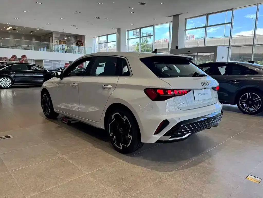 Audi A3 — фото 5