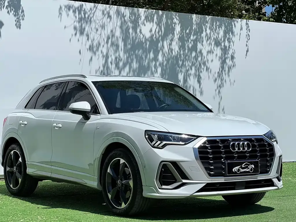Audi Q3 — фото 2