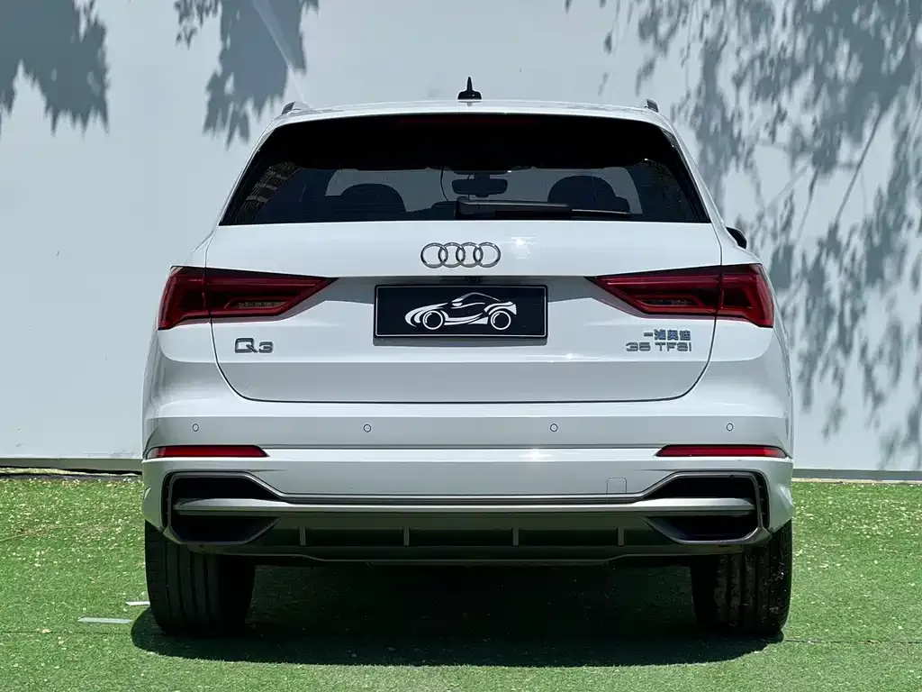 Audi Q3 — фото 3