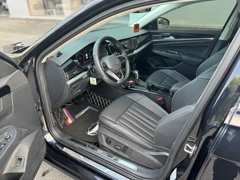 Volkswagen Passat — фото 6