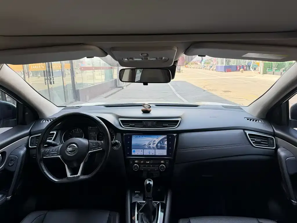 Nissan Qashqai — фото 4