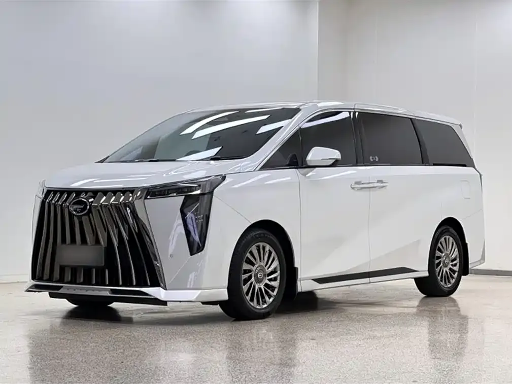 GAC Motor Trumpchi M8 — фото 1