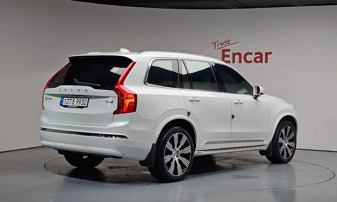Volvo XC90 2025 из KR, фото 10