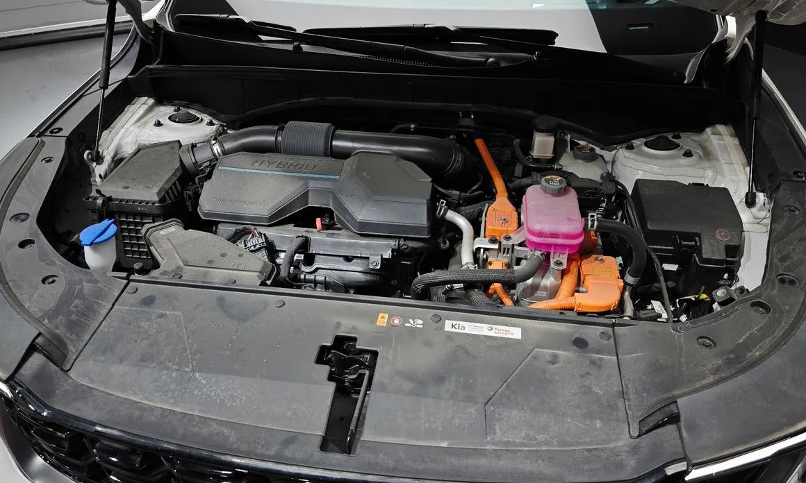 Kia Sorento — фото 9
