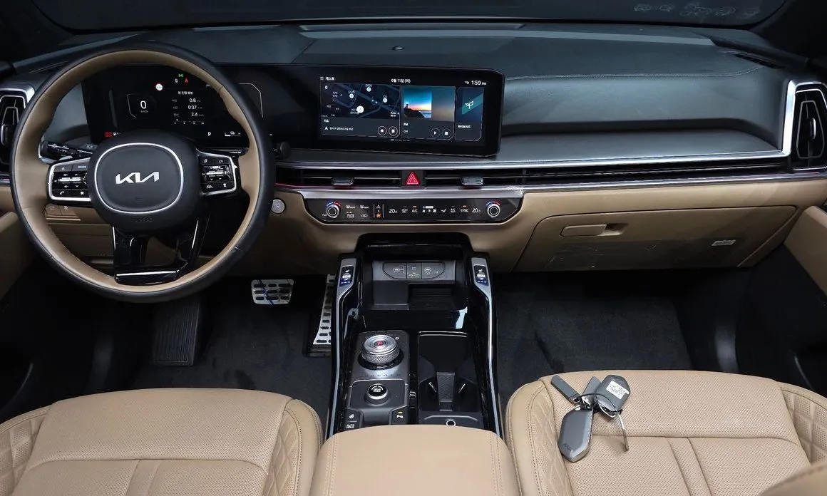 Kia Sorento — фото 8