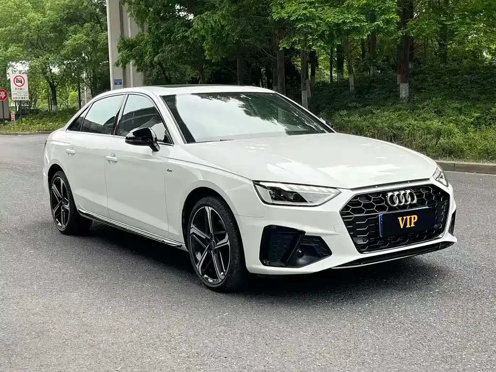 Audi A4L — фото 5