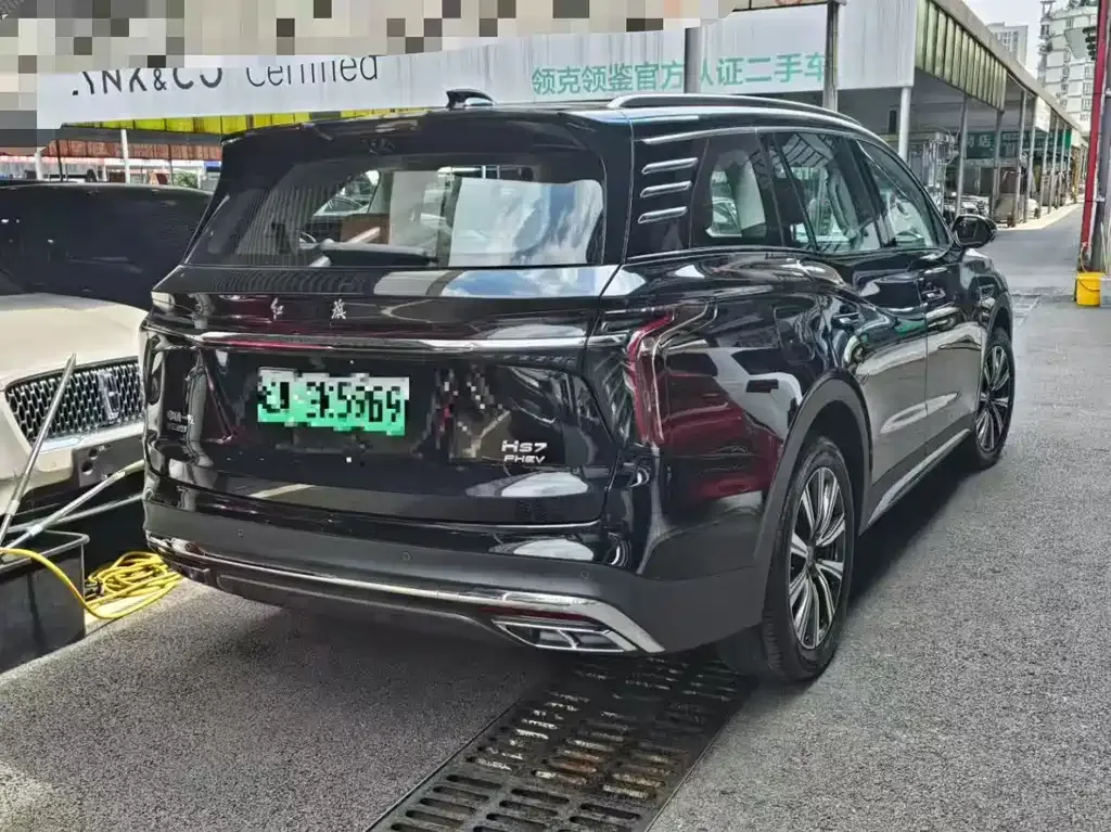 Hongqi HS7 PHEV — фото 3