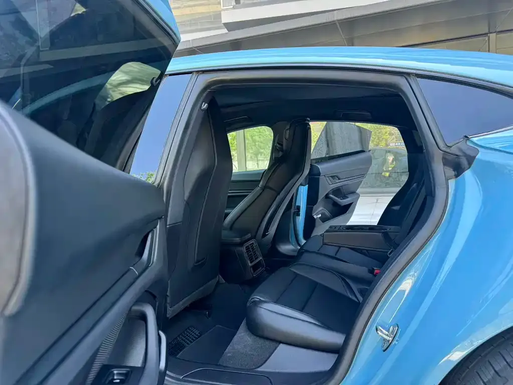Porsche Taycan 2021 из CN, фото 2