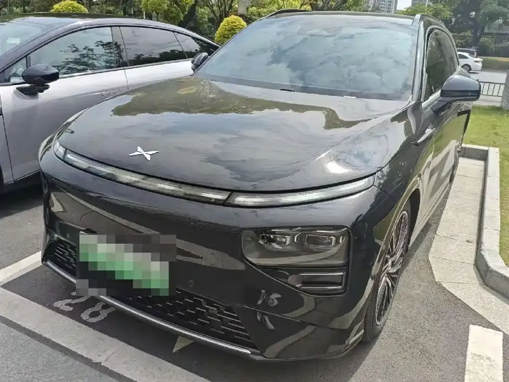 XPeng G9
