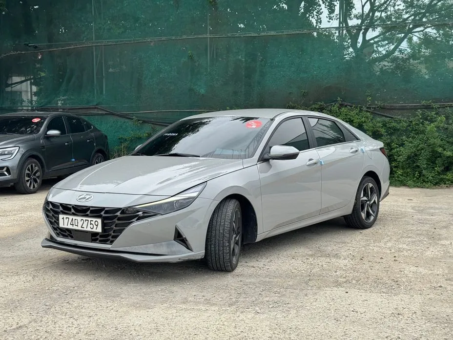 Hyundai AVANTE 2023 из KR, фото 1