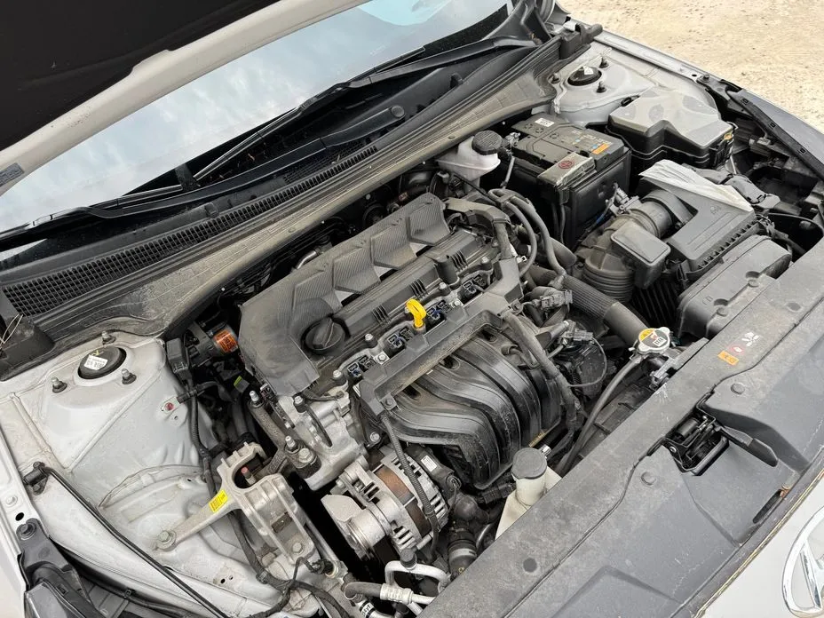 Hyundai AVANTE 2023 из KR, фото 10