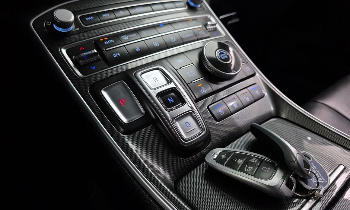 Hyundai Santafe 2021 из KR, фото 5