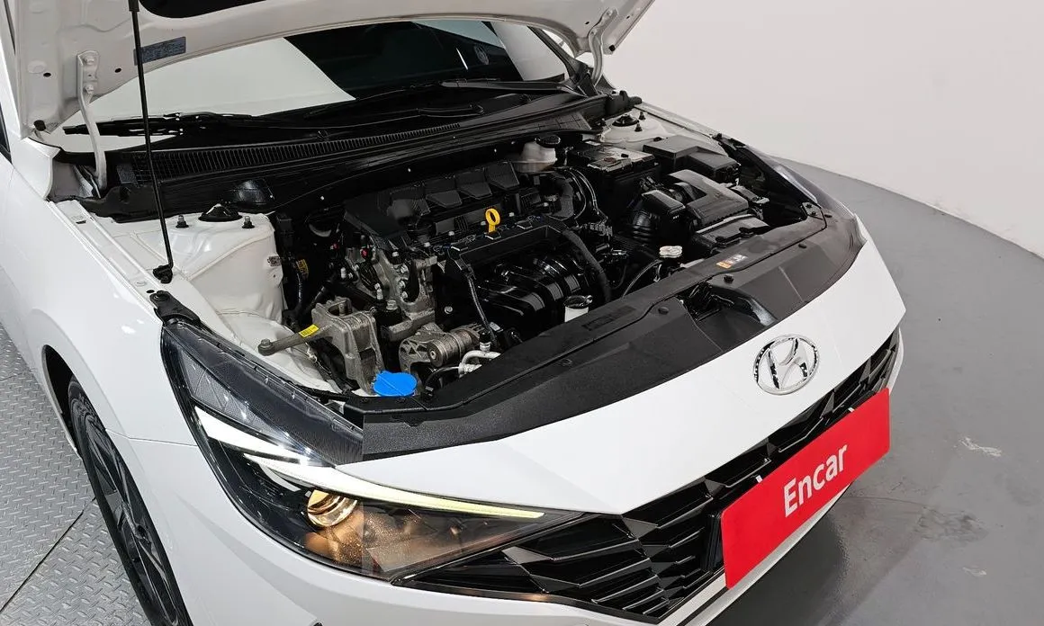 Hyundai AVANTE — фото 8