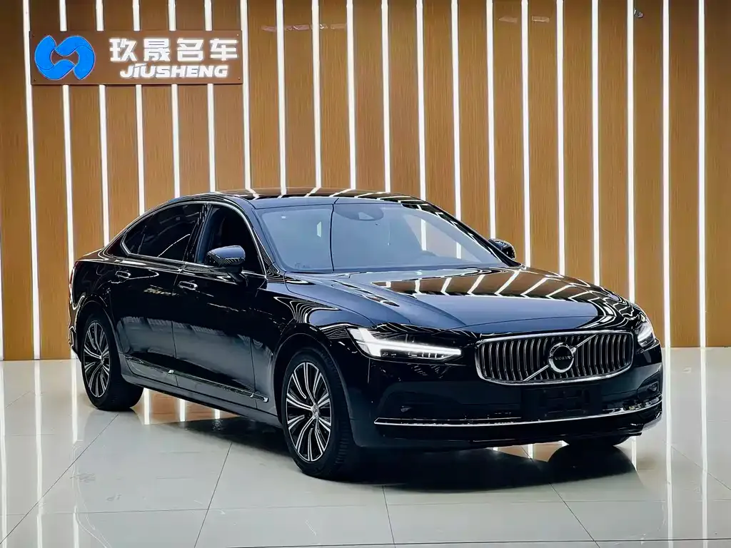 Volvo S90 — фото 3