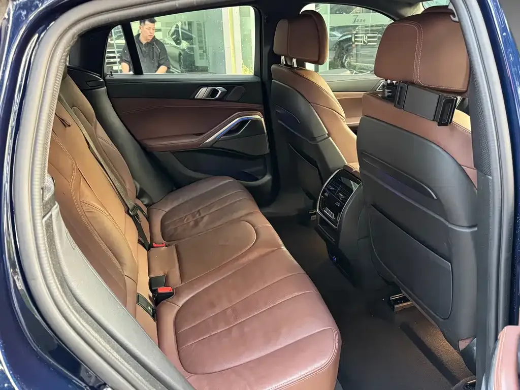 BMW X6 2021 из CN, фото 3