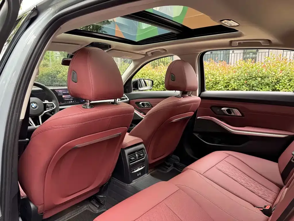 BMW 3 Series 2025 из CN, фото 5