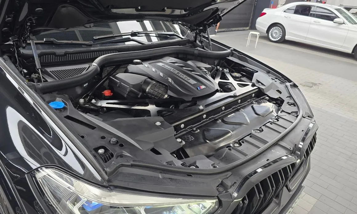 BMW X6M 2021 из KR, фото 10