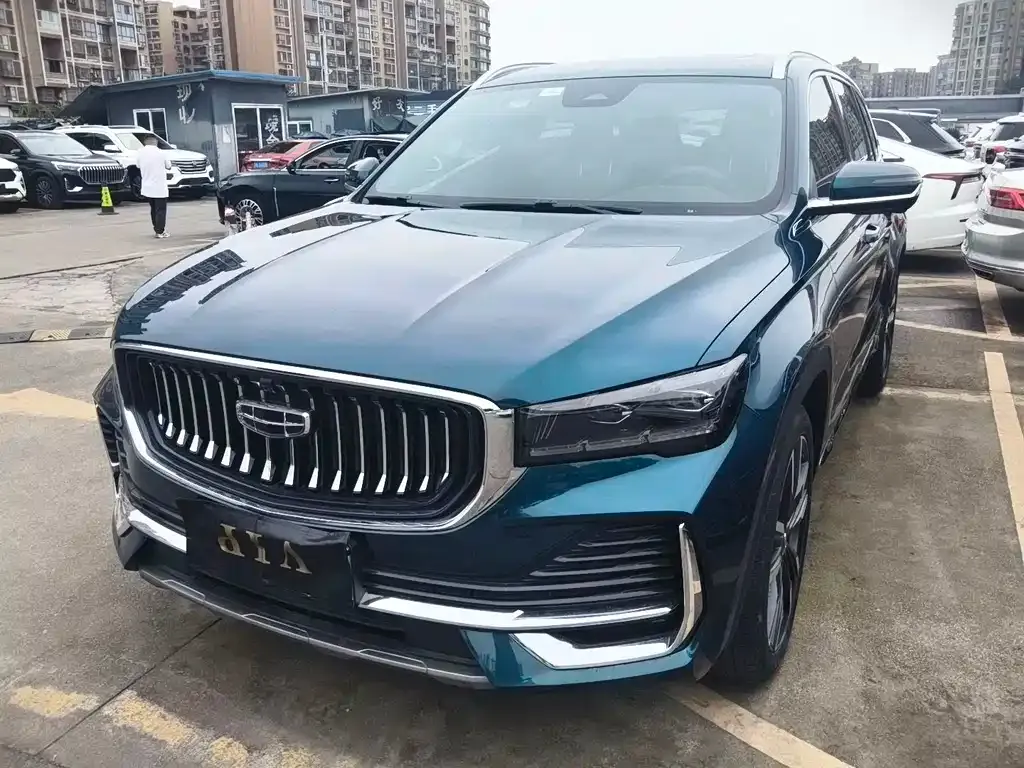 Geely Xingyue L — фото 1