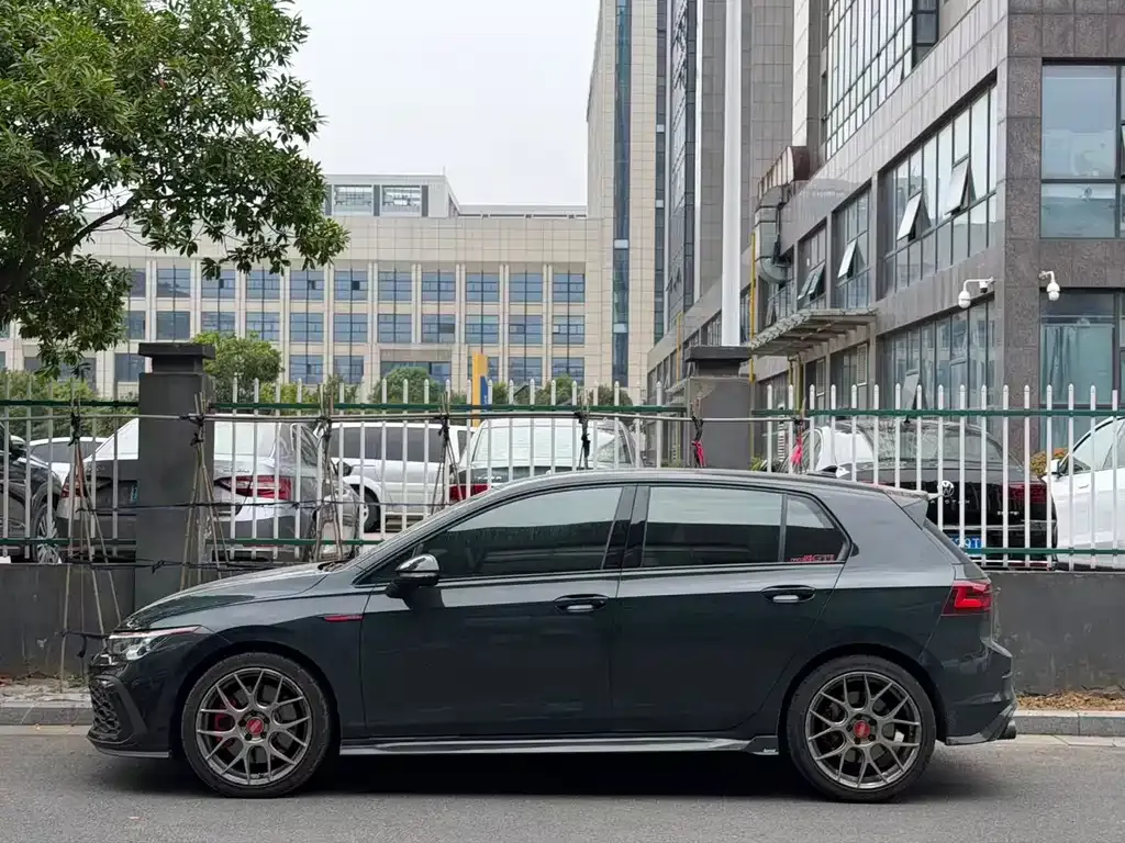 Volkswagen Golf GTI 2022 из CN, фото 9