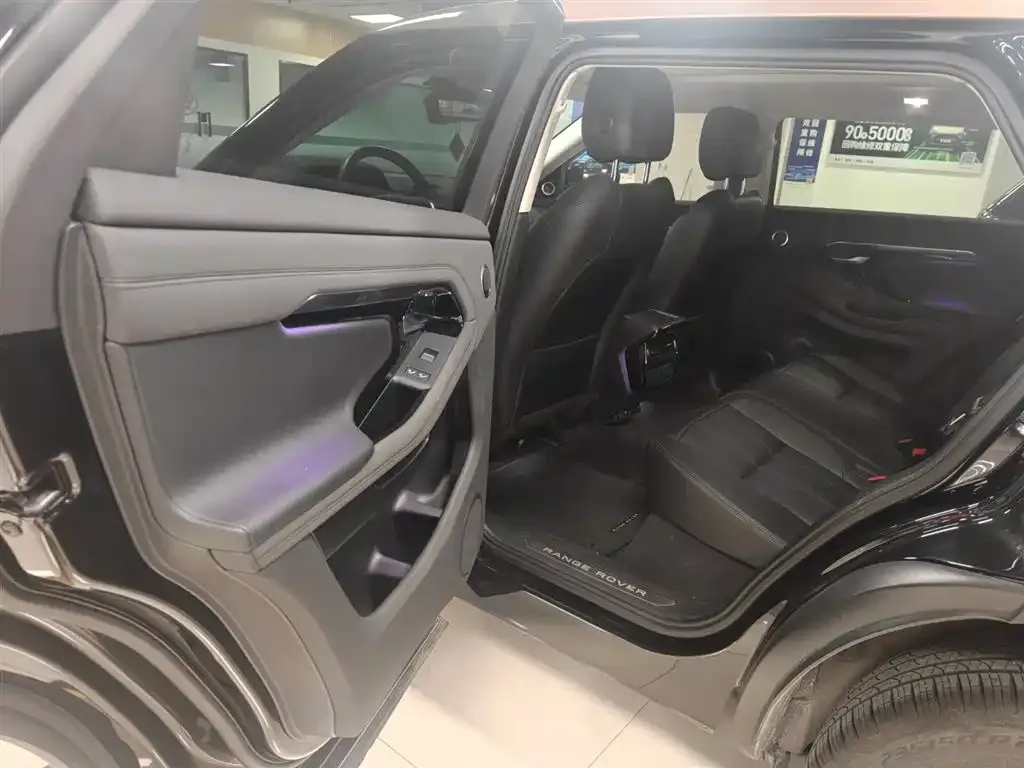 Land Rover Evoque — фото 6
