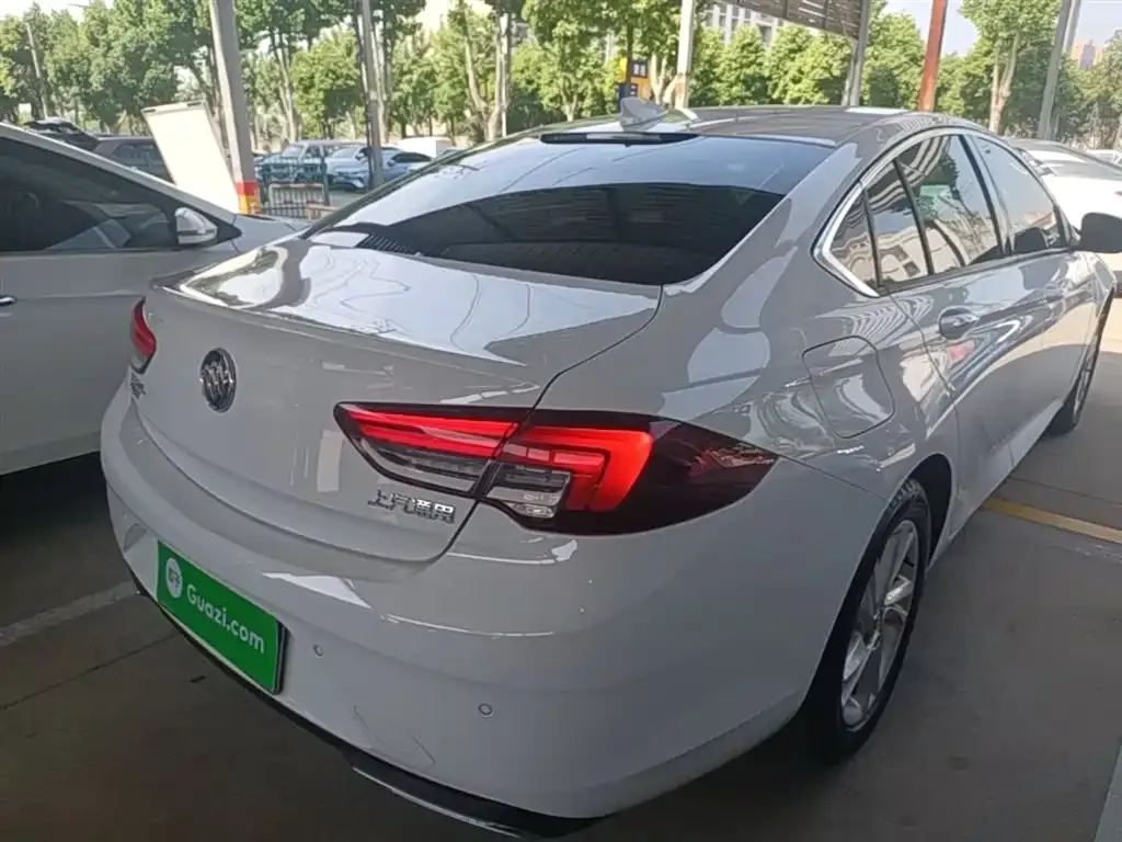 Buick Regal — фото 8