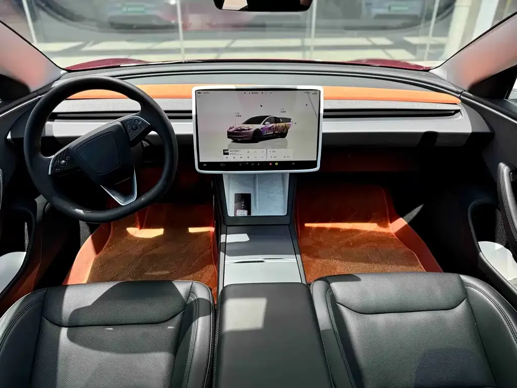 Tesla Model 3 — фото 6