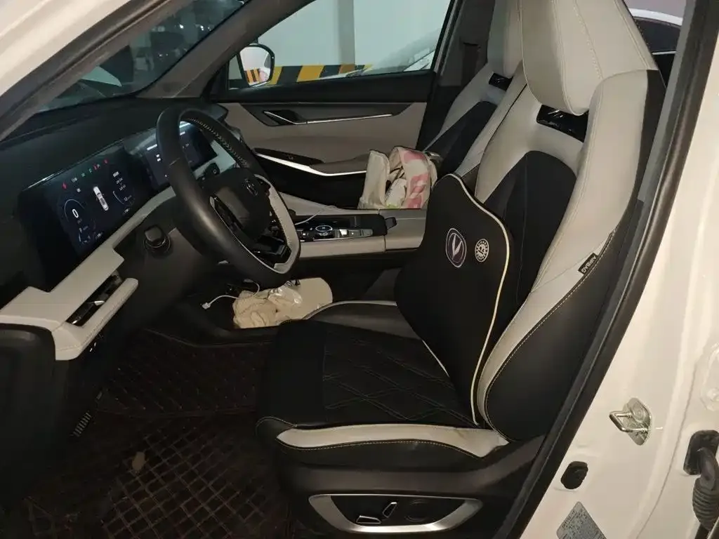 Changan CS75PLUS — фото 10
