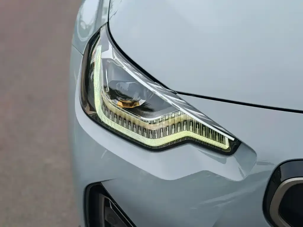 BMW M240i 2024 из CN, фото 7