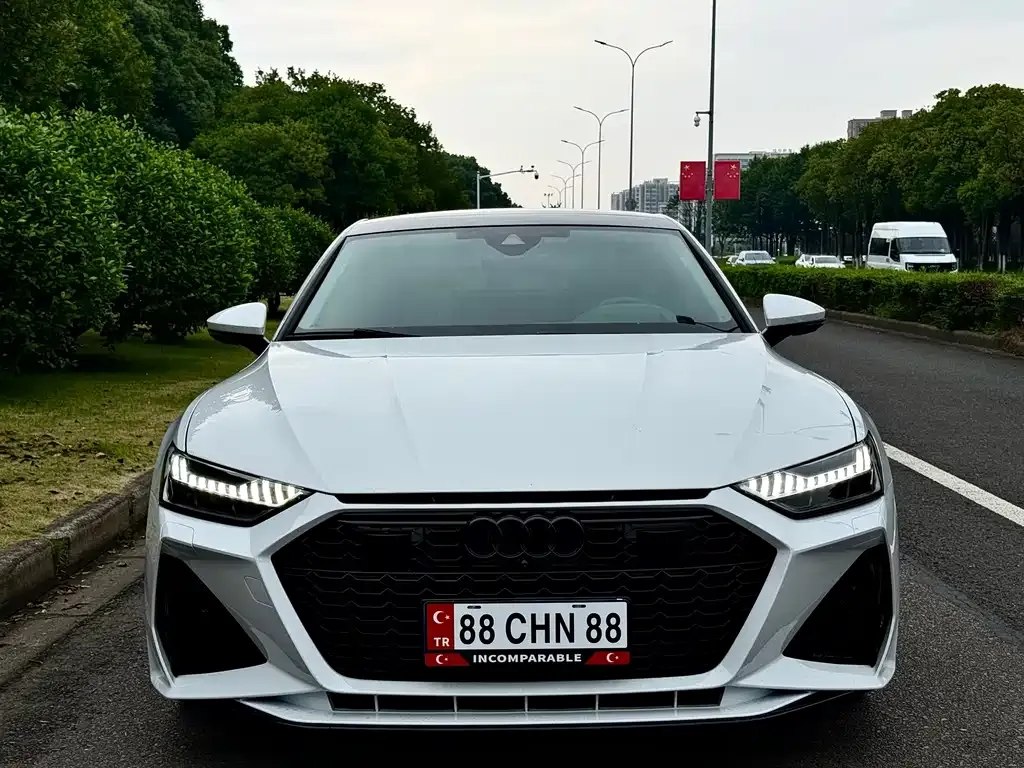 Audi A7 2023 из CN, фото 4