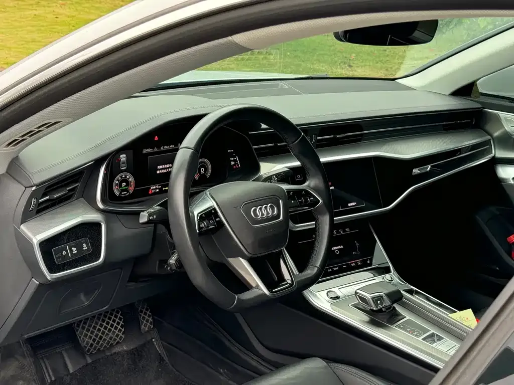 Audi A7 2023 из CN, фото 6