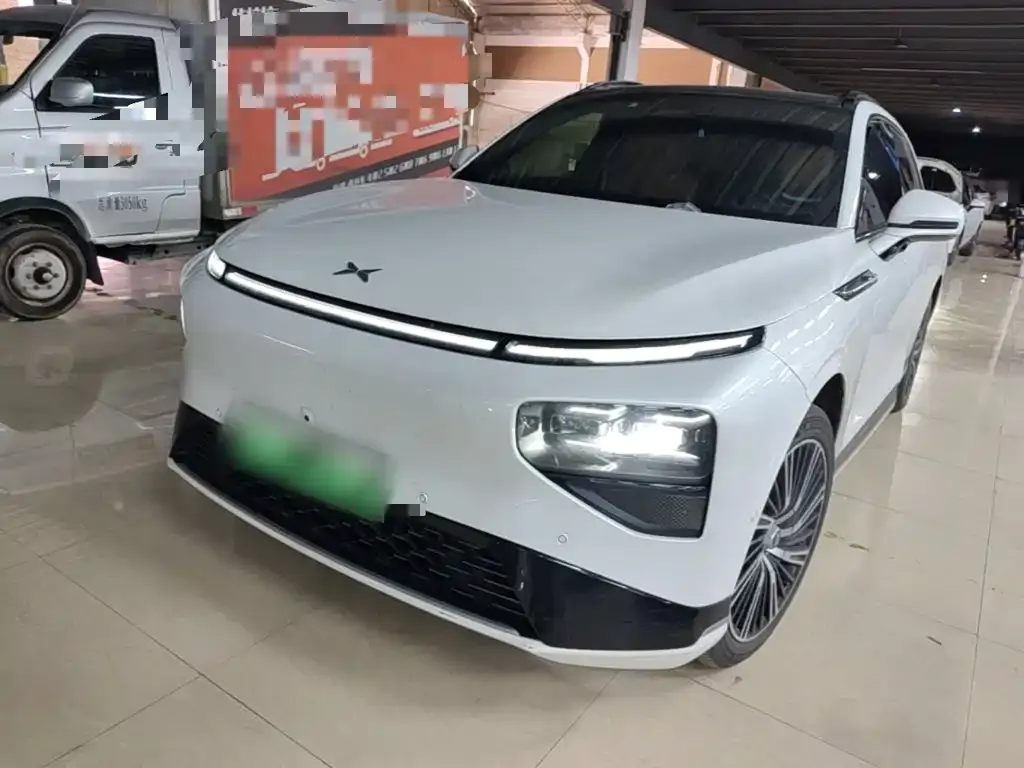XPeng G9