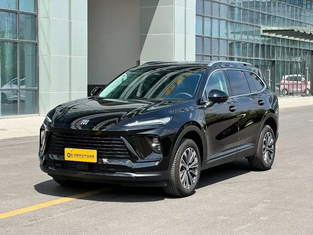 Buick Envision Plus — фото 1