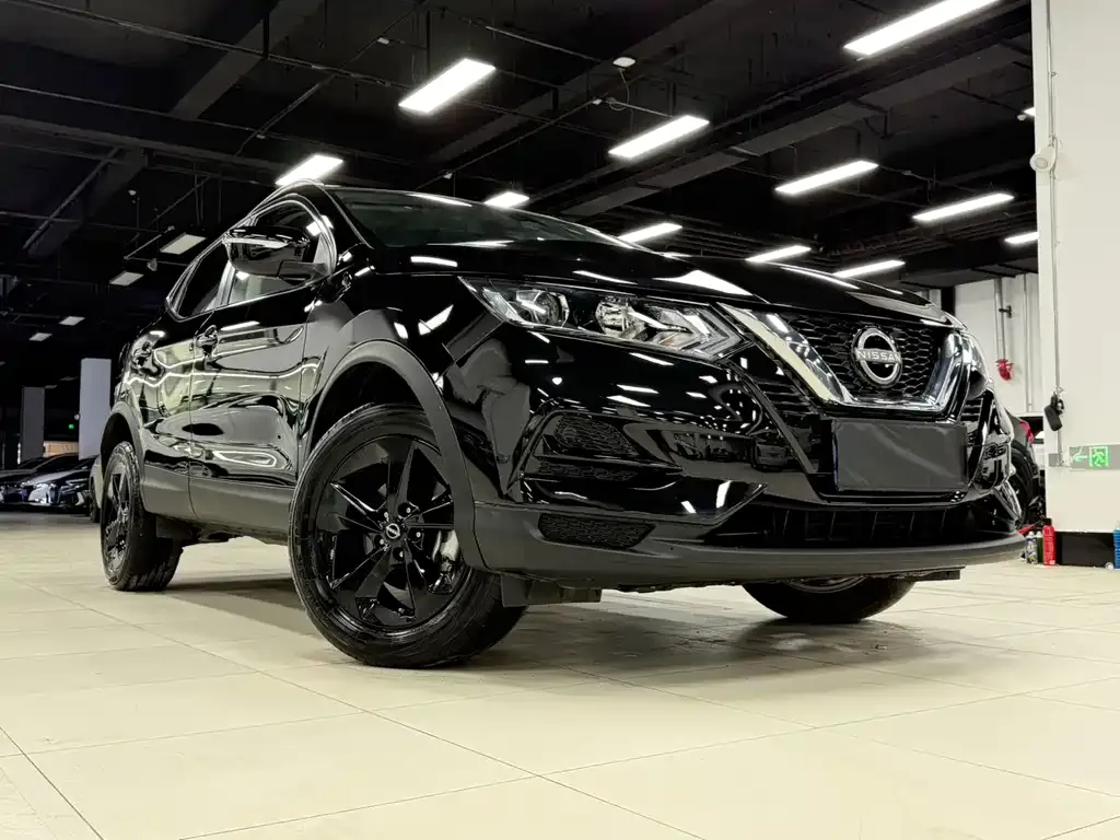 Nissan Qashqai — фото 9