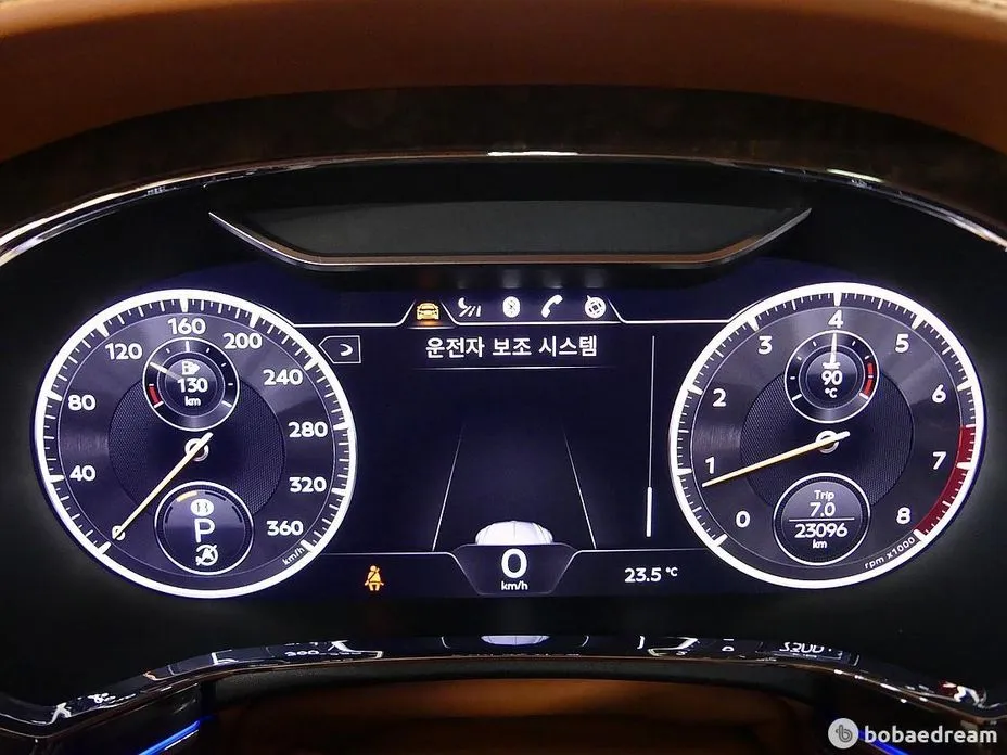 Bentley Flying Spur 2023 из KR, фото 3